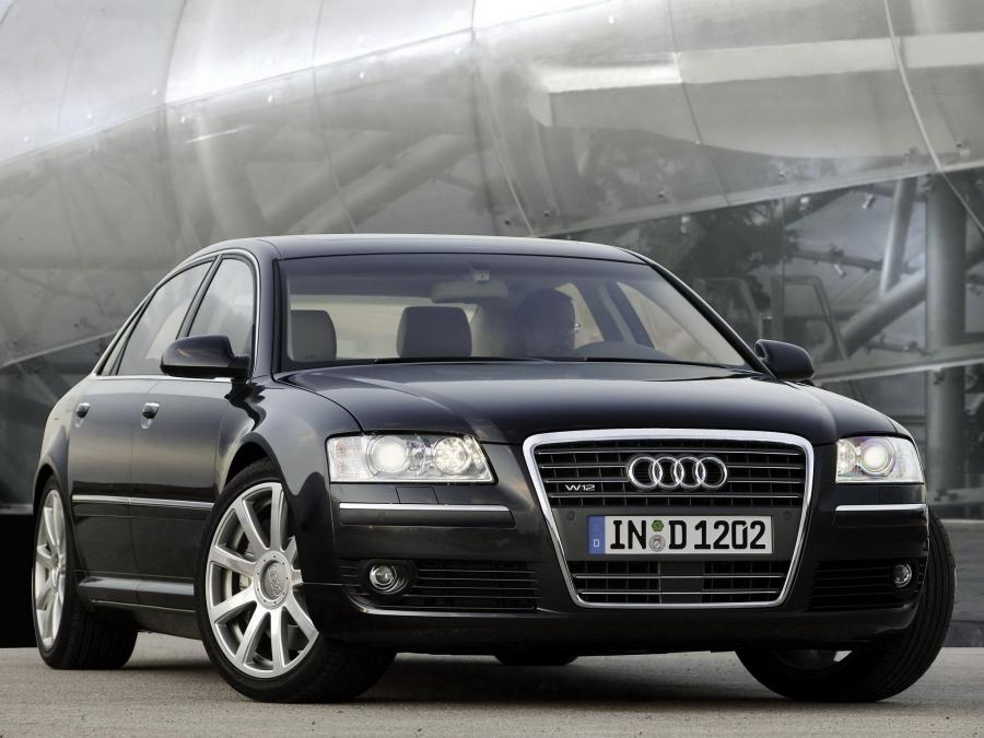  Audi A8 L 6.0 Quattro (D3) 2005 года  (фото 2 из 21)